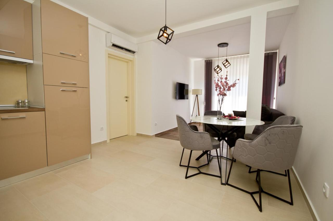 Igman Apartments Tivat Kültér fotó