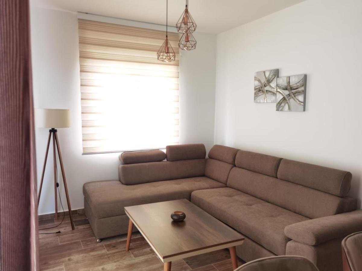 Igman Apartments Tivat Kültér fotó