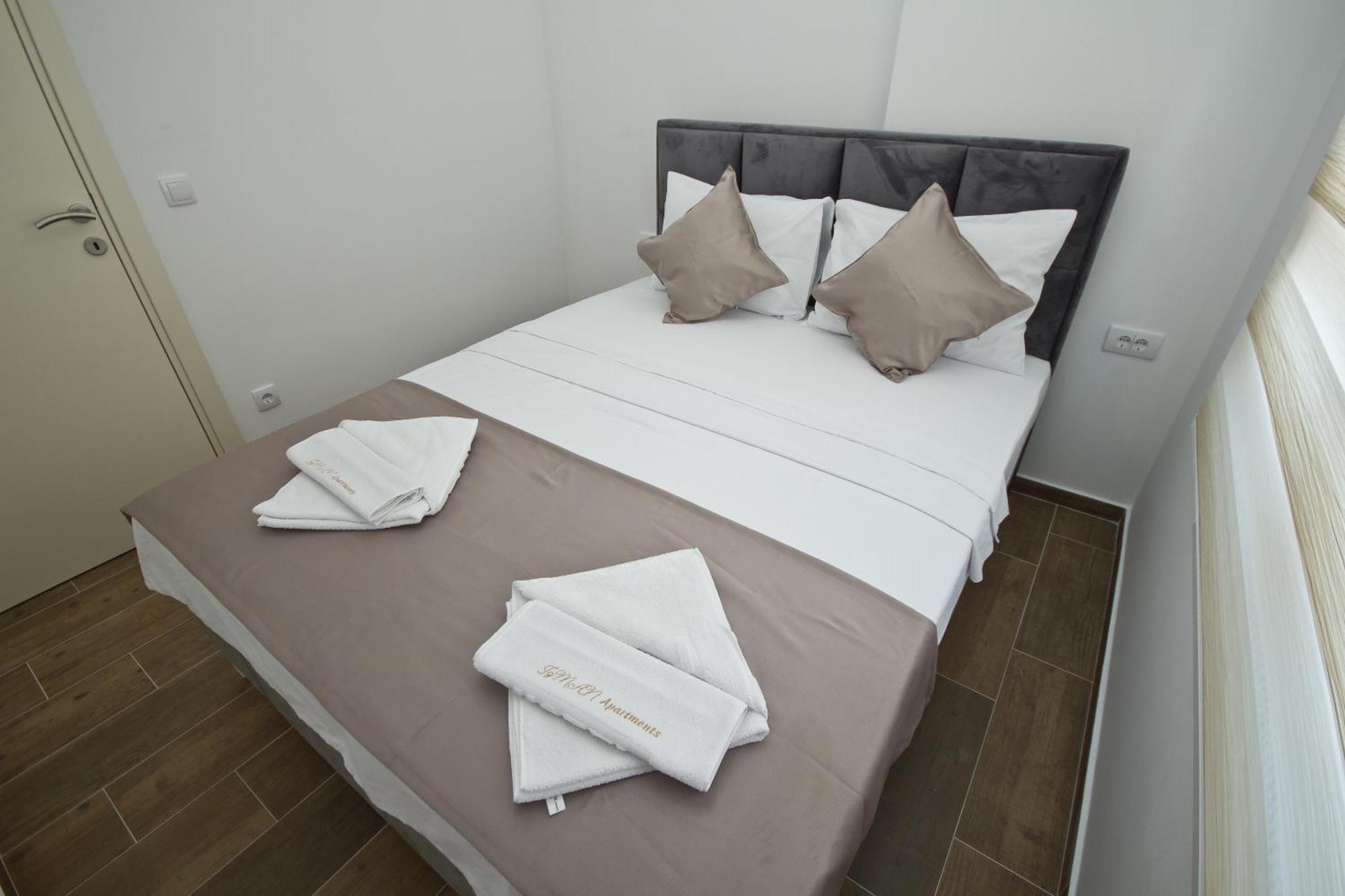 Igman Apartments Tivat Szoba fotó