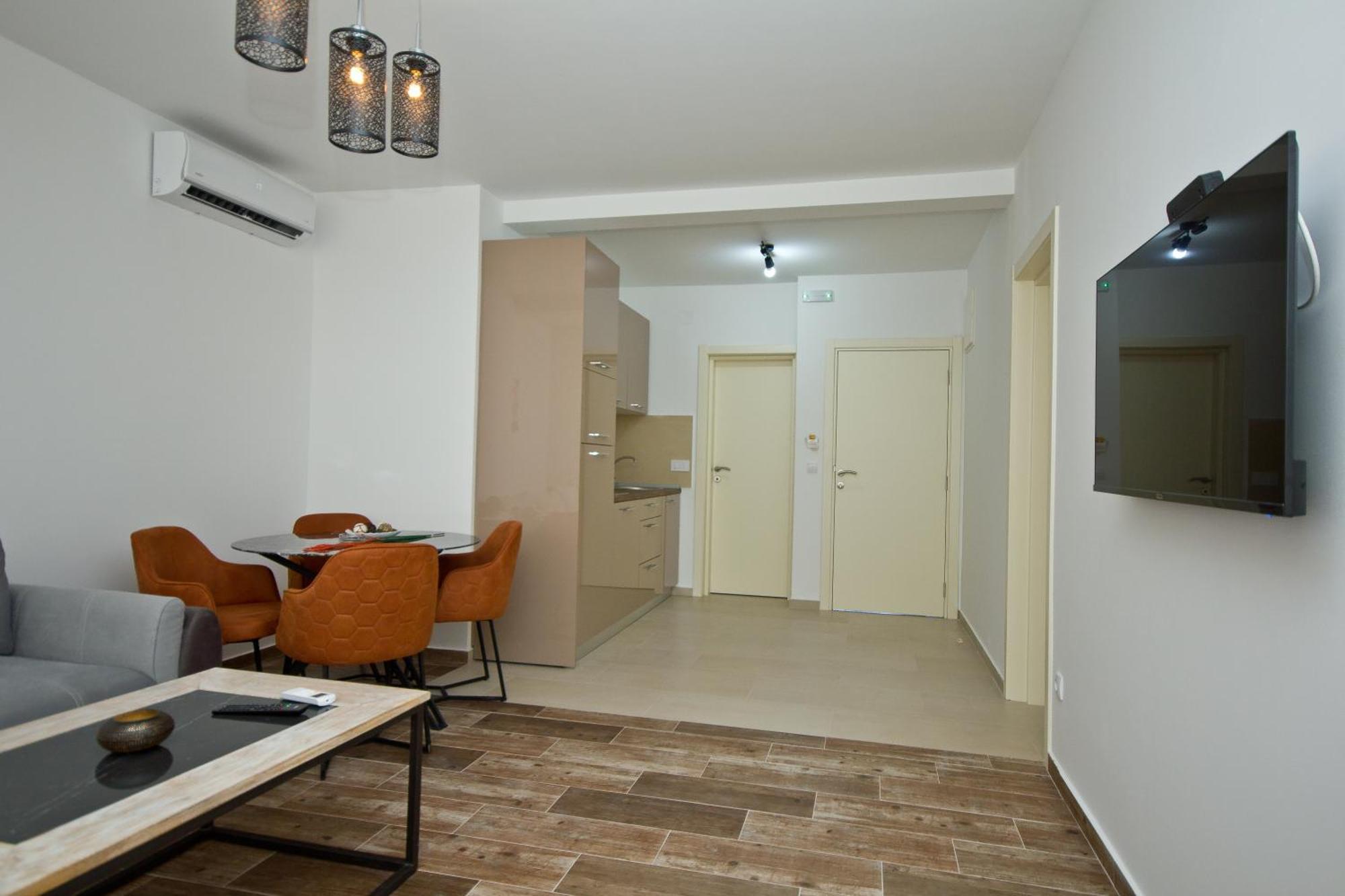 Igman Apartments Tivat Szoba fotó