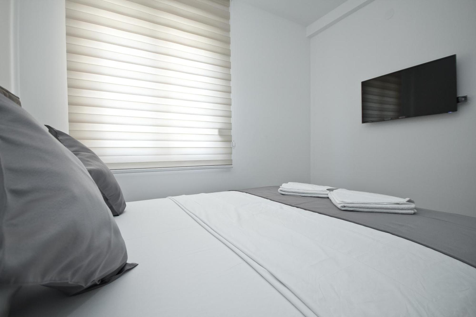 Igman Apartments Tivat Szoba fotó