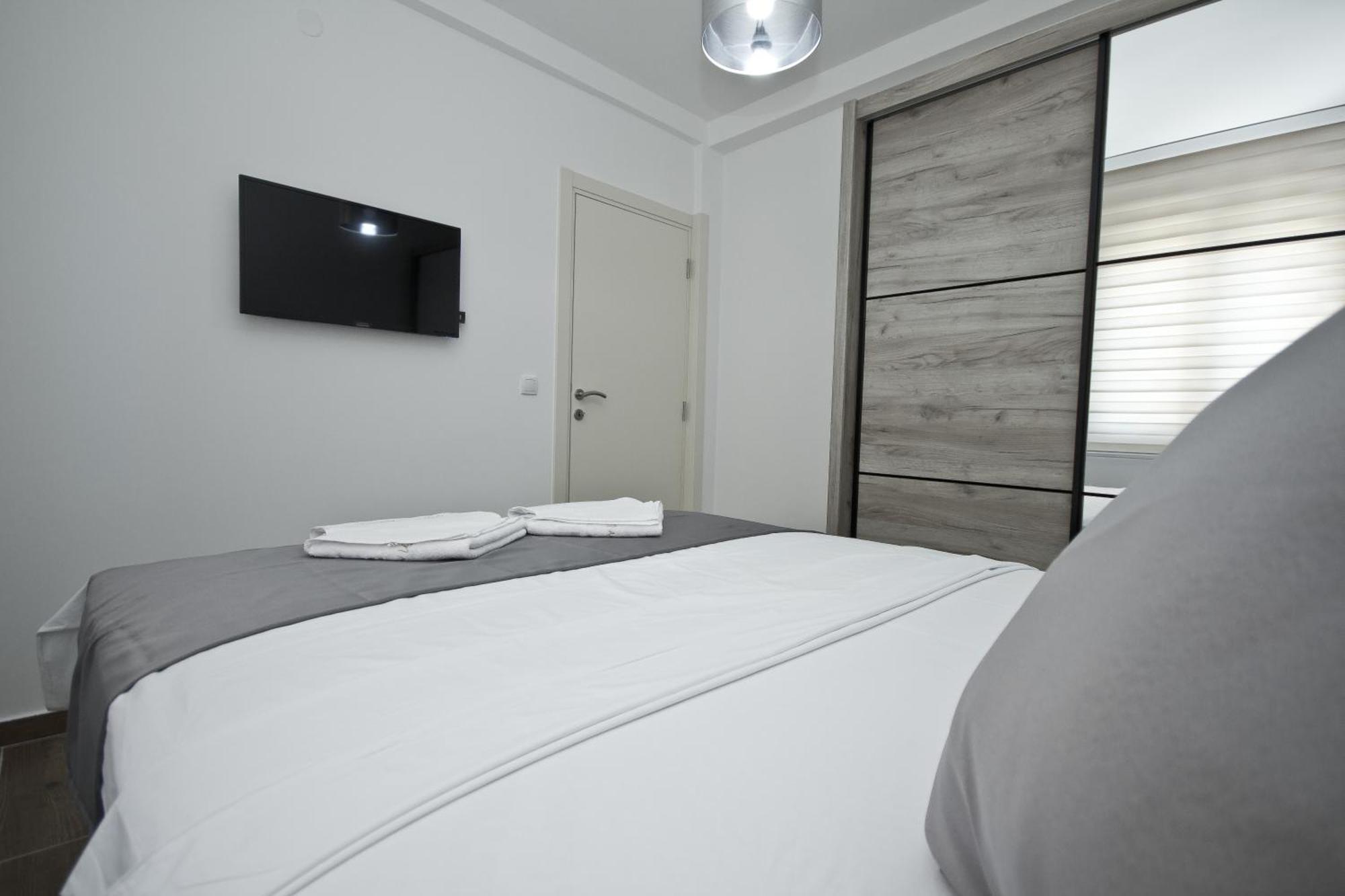 Igman Apartments Tivat Szoba fotó